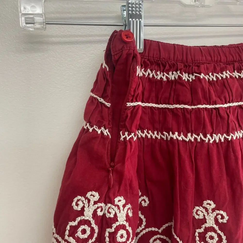 Mini Boden Girl's Red Smocking White Embroidered Skirt Sz 3-4 Yrs